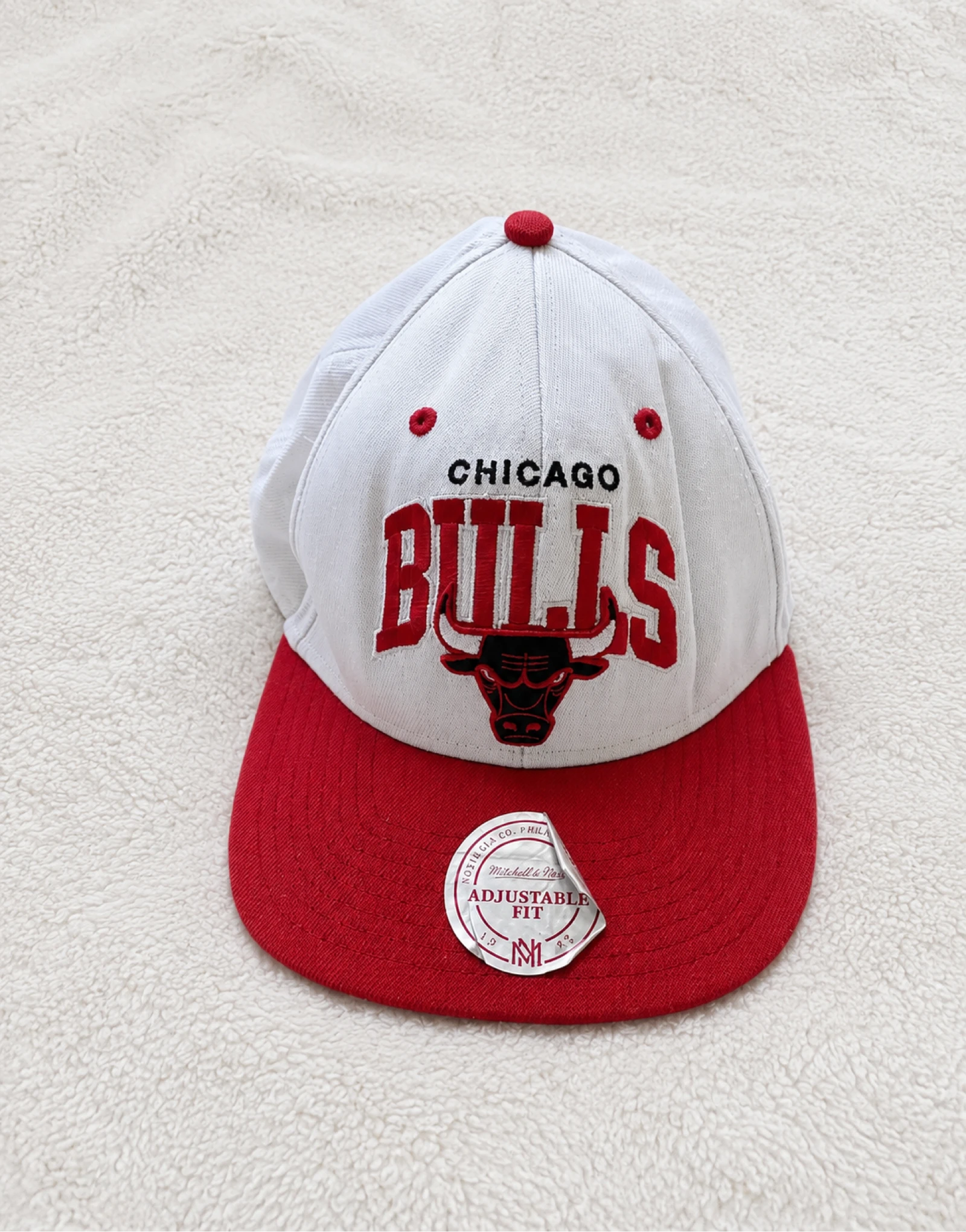 Casquette Mitchell & Ness Chicago Bulls NBA Hardwood Classics Snapback blanc/rouge